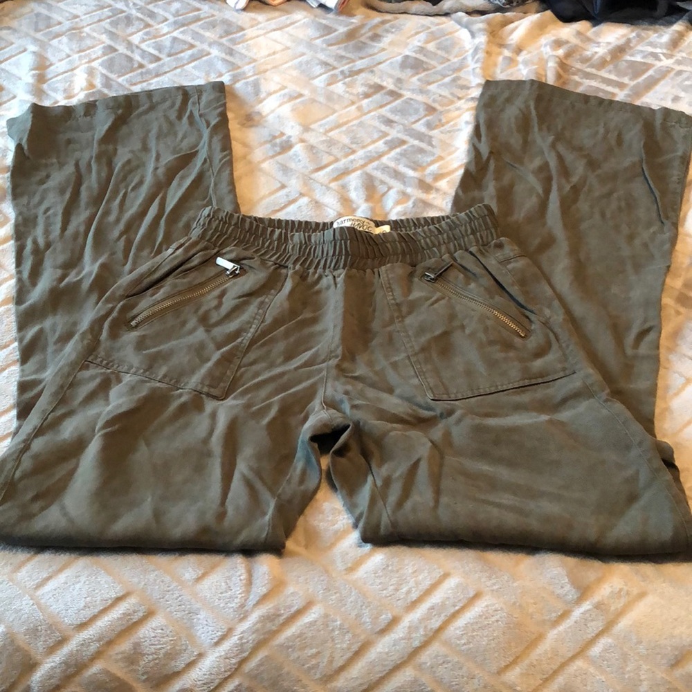 Green wide legged dress pants